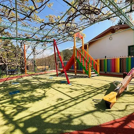 Holiday home Rainbow House- With Jacuzzi-wifi-garden-balcony-parking Avegno